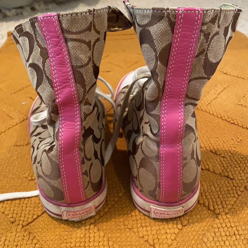 Bonney Coach shoes. Brown exterior - Picture 4 of 4